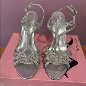 Nina Glennis Silver Glitter Strappy Heels 8M